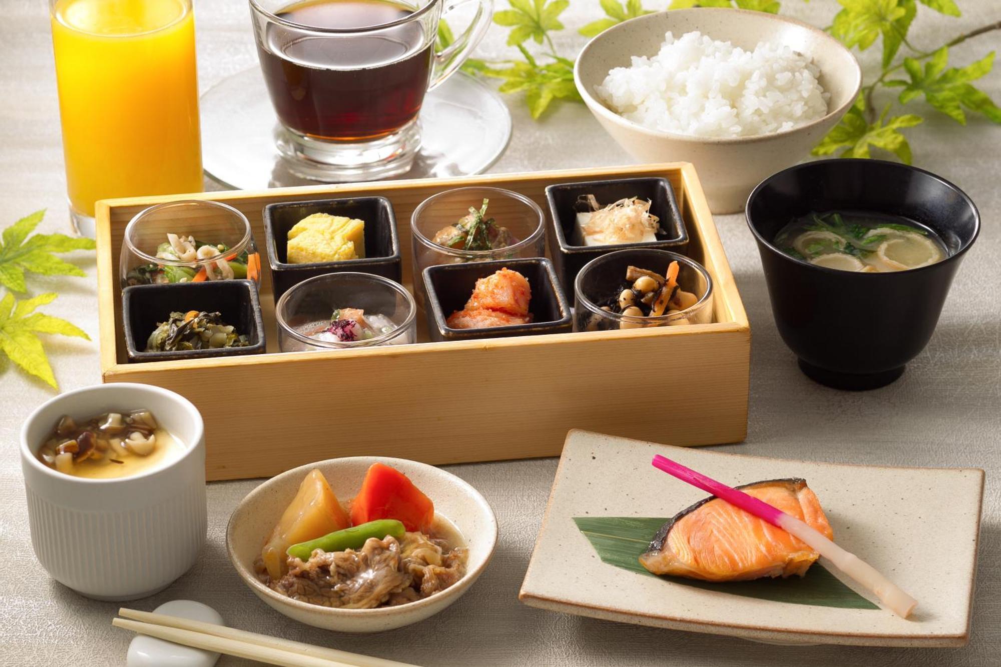 Miyako Hotel Hakata Fukuoka  Bagian luar foto A Japanese breakfast